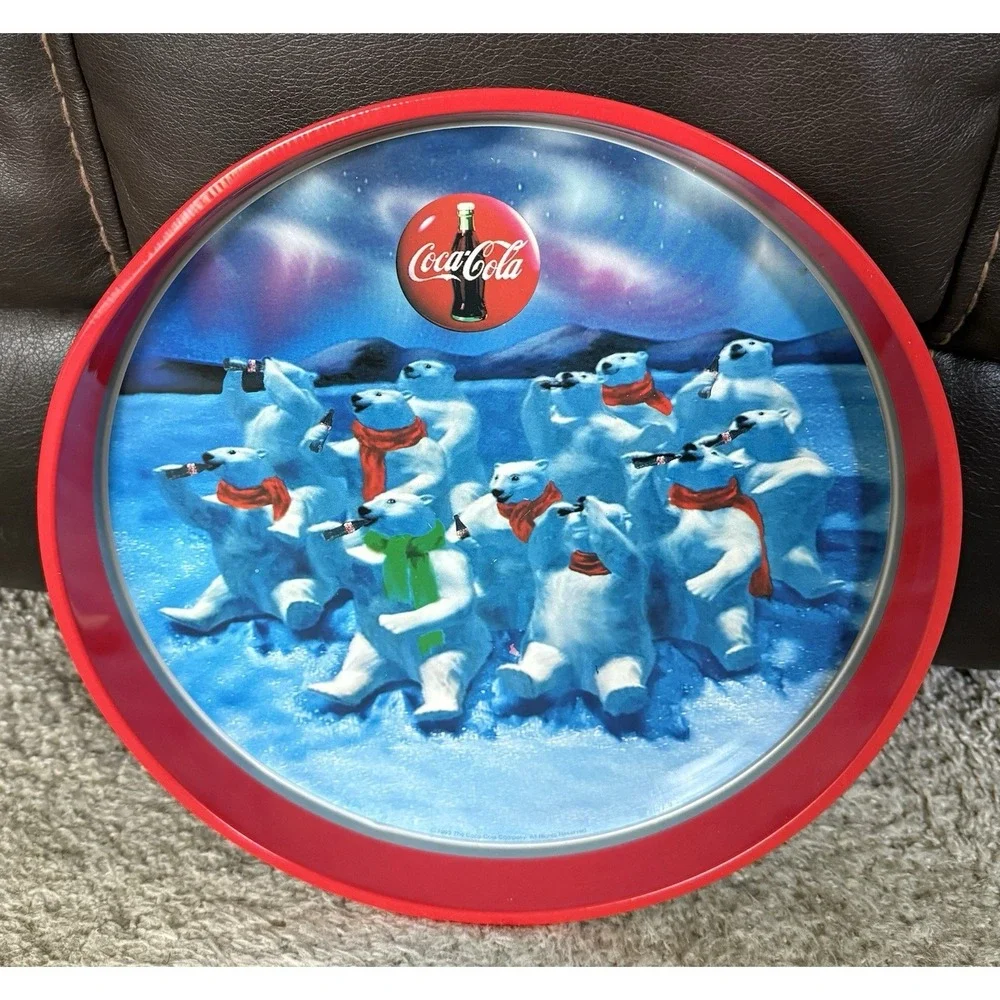 Coca Cola Round Metal‎ Tray White Polar Bears Watching the Northern Lights 1993